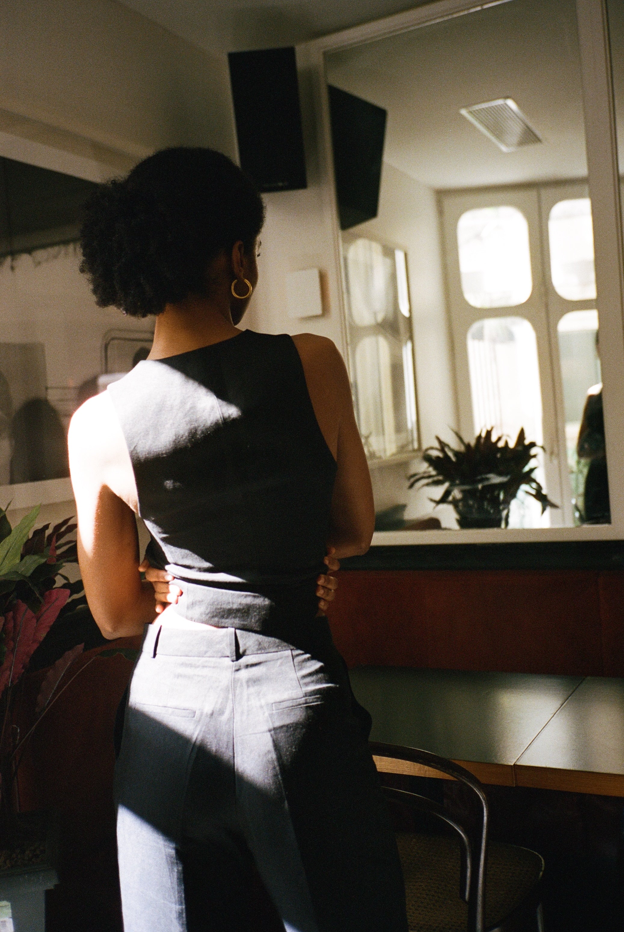 pantalon de tailleur femme twill de lin noir Made in France par Facettes Studio