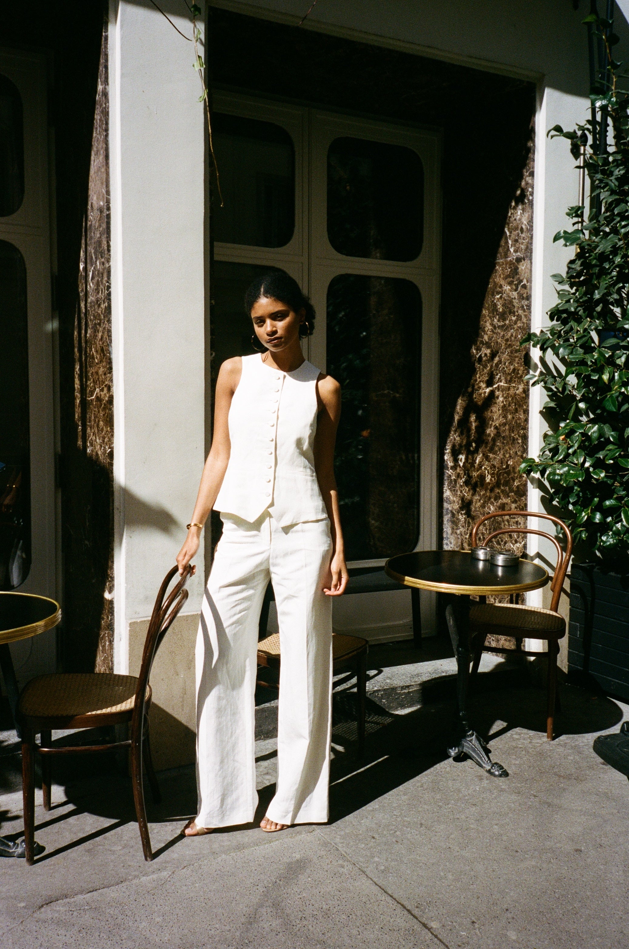 pantalon de tailleur femme toile de lin et soie blanc cassé Made in France par Facettes Studio