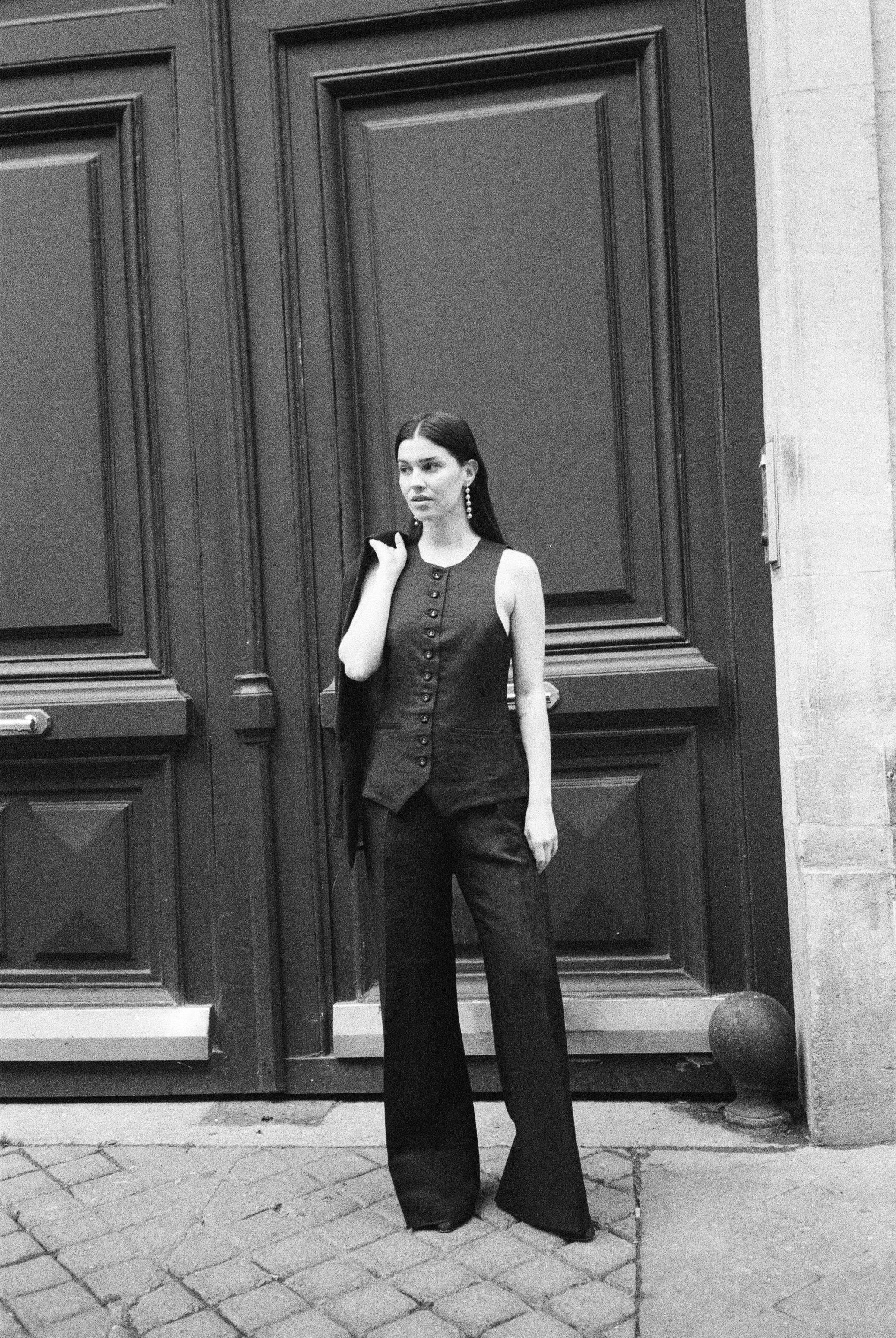 pantalon de tailleur femme twill de lin noir Made in France par Facettes Studio
