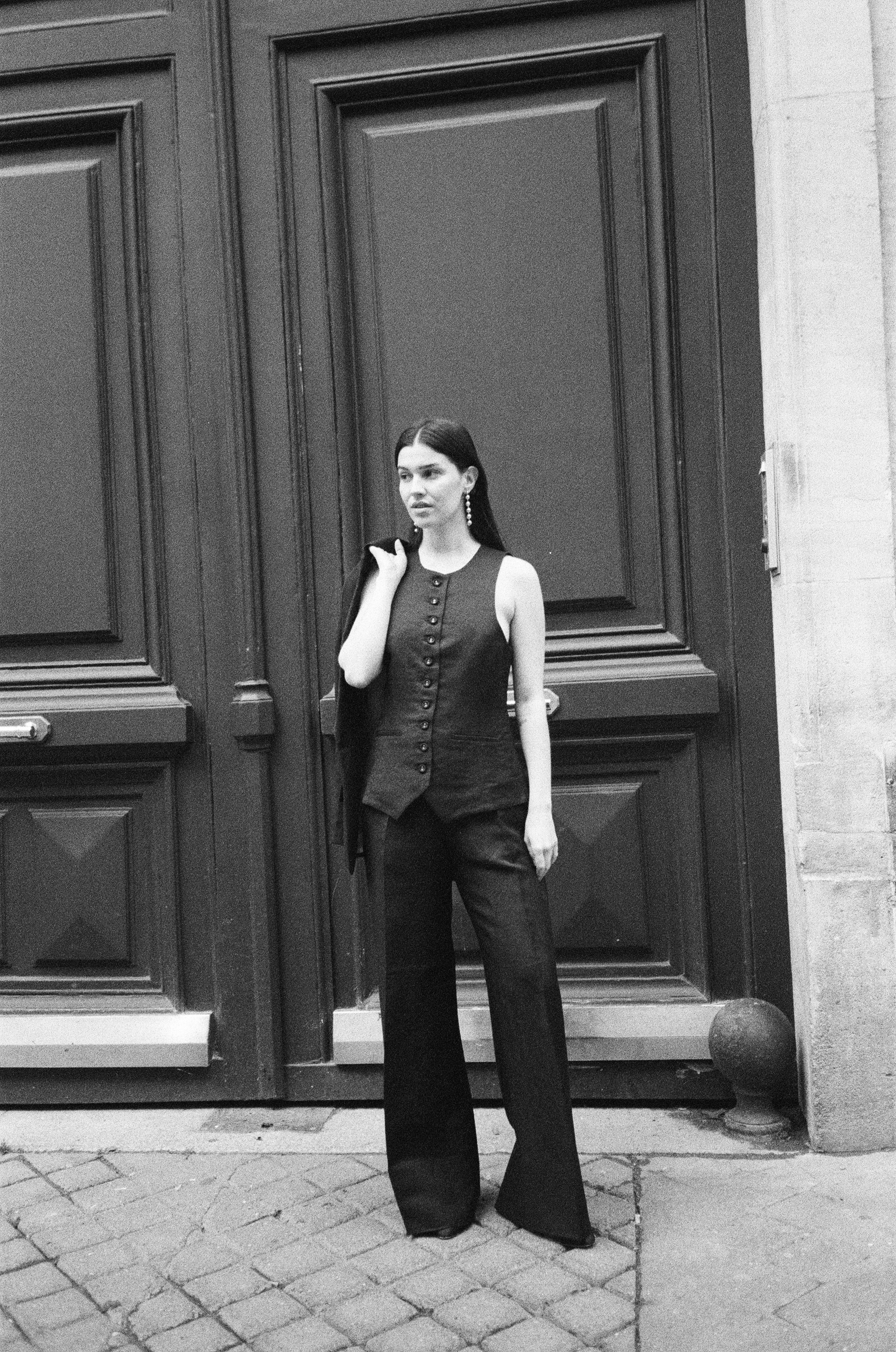 pantalon de tailleur femme twill de lin noir Made in France par Facettes Studio