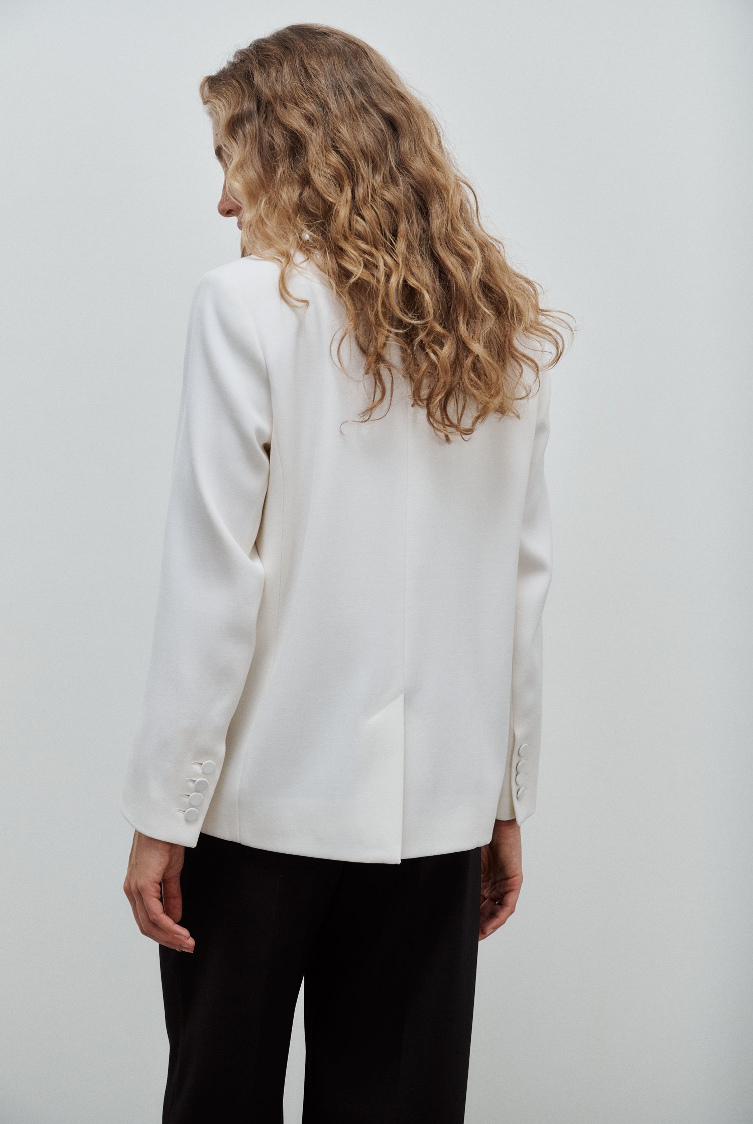 veste smoking femme blanc et noir Made in France par Facettes Studio
