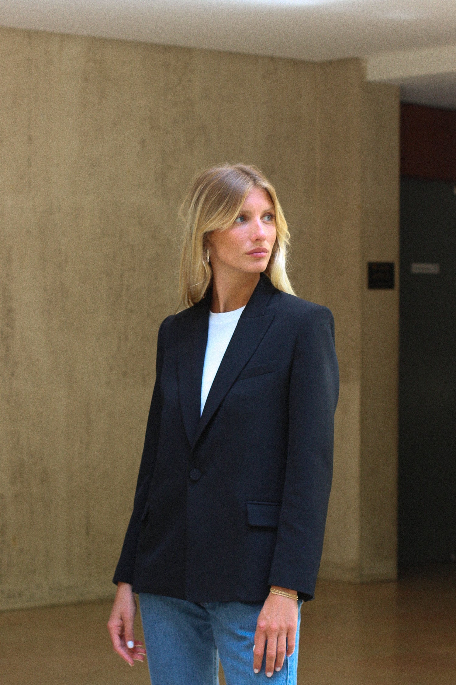 veste blazer Lauren Gabardine noire made in France par Facettes Studio