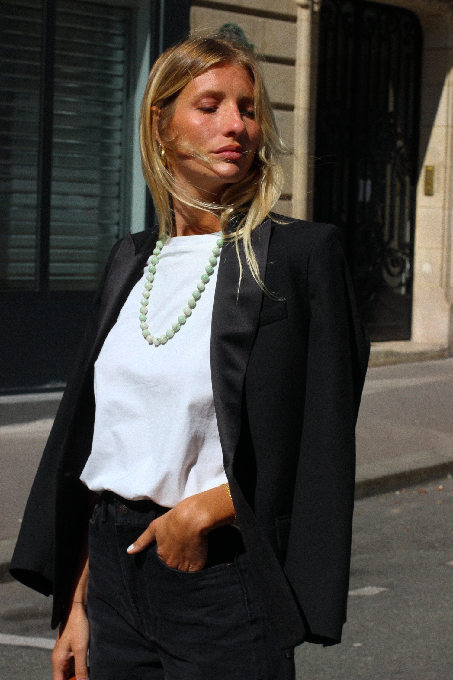 veste smoking femme col satin noir et grain de poudre en laine made in France par Facettes Studio