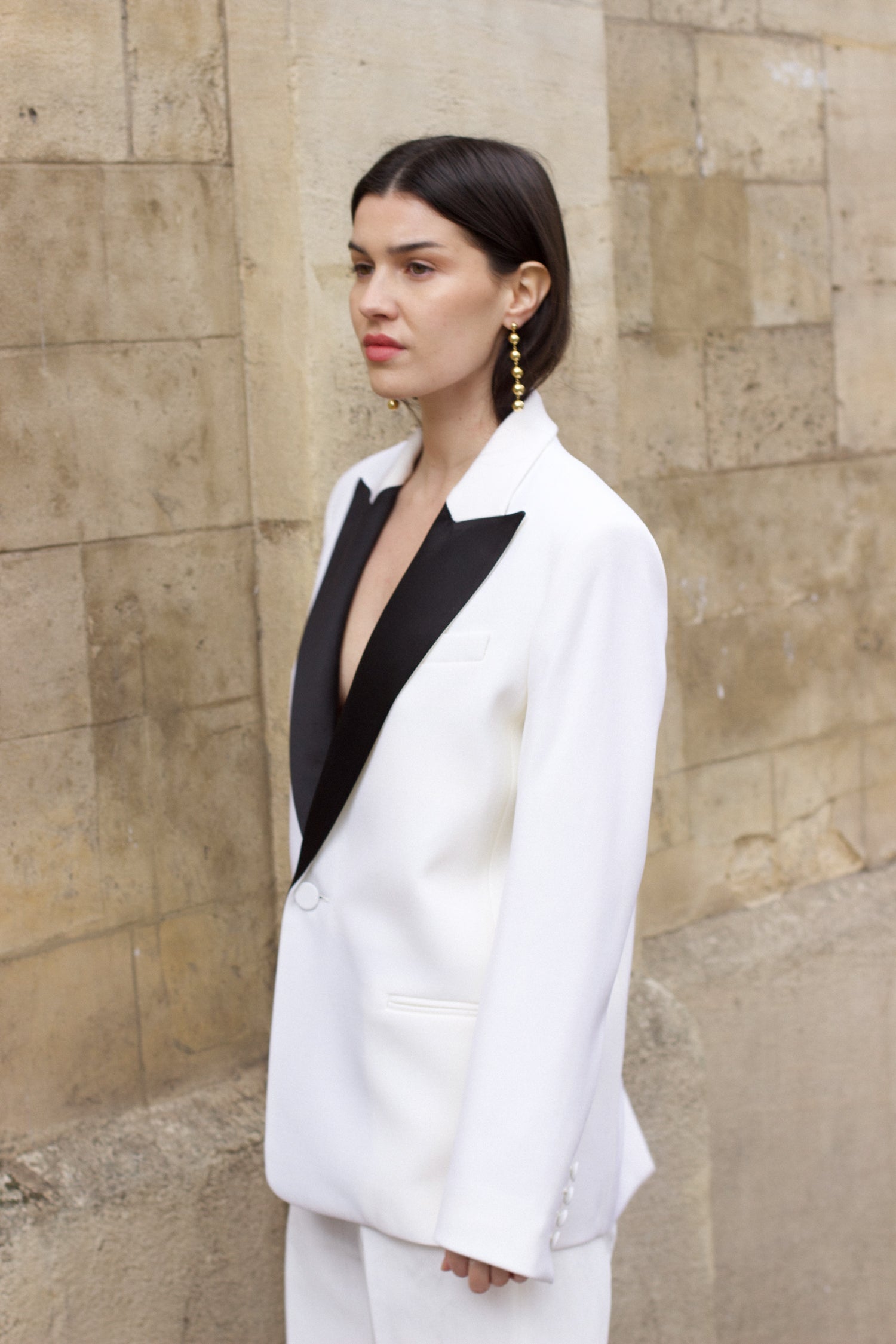 Diana Smoking Jacket Off White Black Satin Collar Facettes Studio