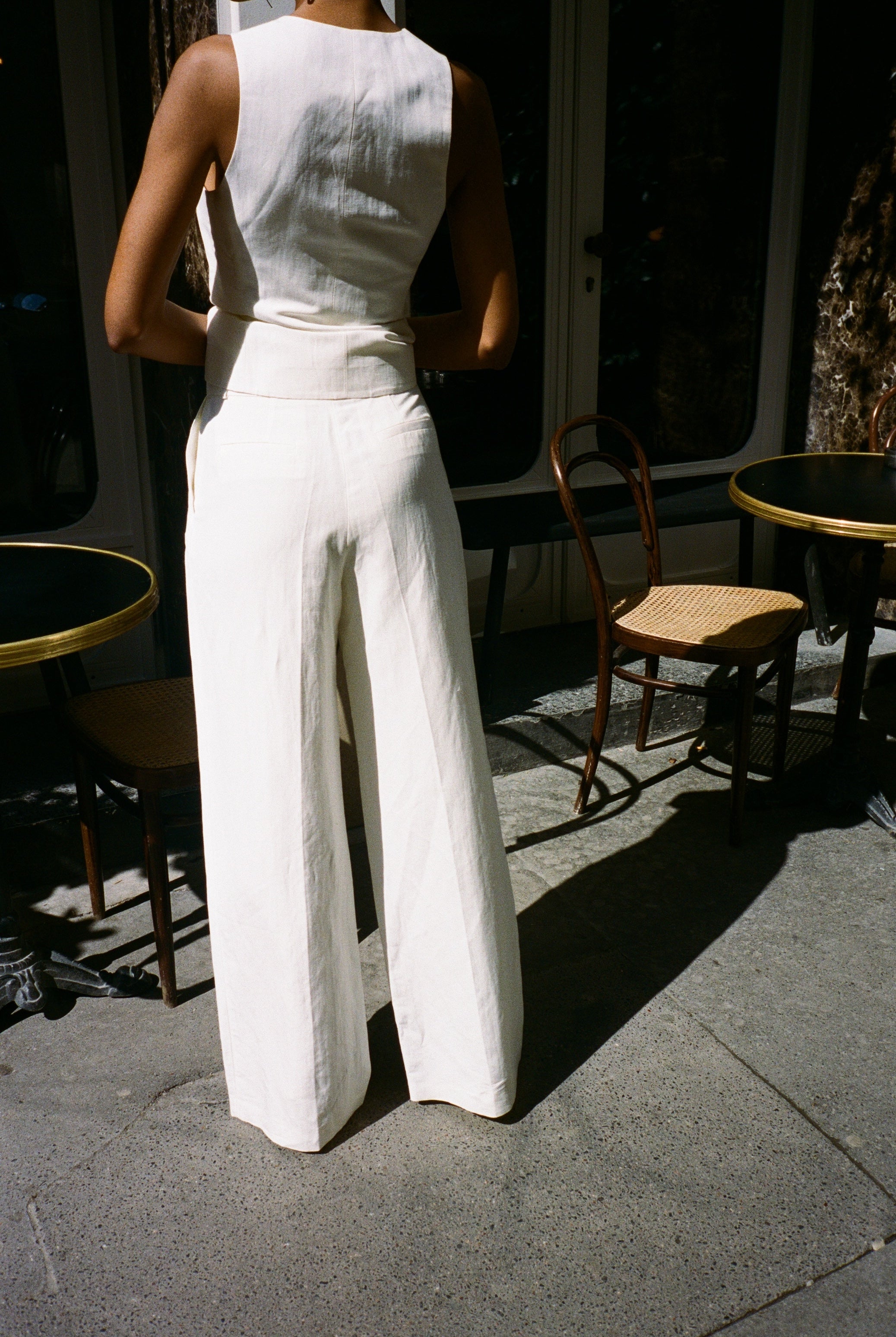 pantalon de tailleur femme toile de lin et soie blanc cassé Made in France par Facettes Studio
